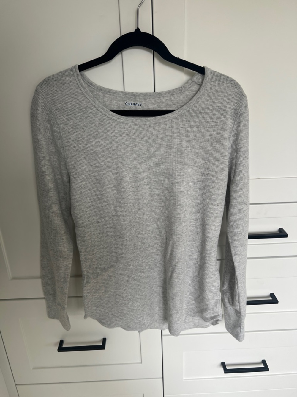 Old Navy Light Gray Crewneck long sleeve  Top